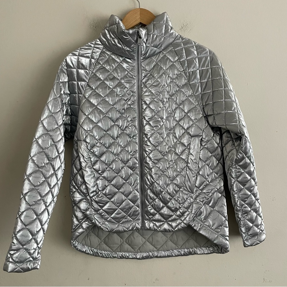 Athleta Whisper Featherless Metallic Quilted Jacket Size XS - Picture 2 of 7